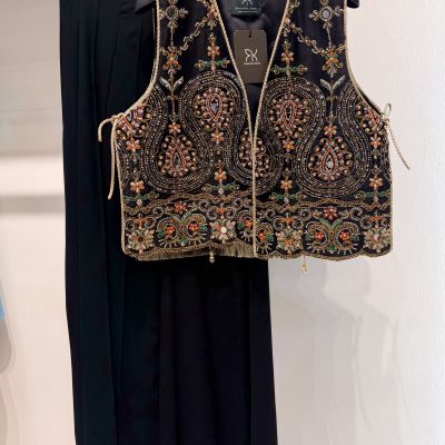 جلیقه ریحانه ساتن مشکی